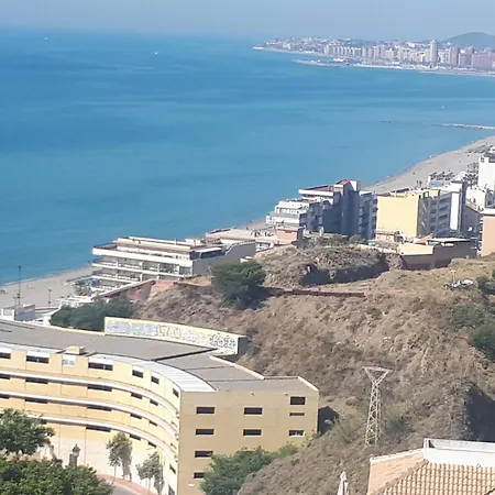 Piso Moderno Con Vistas Al Mar Malaga